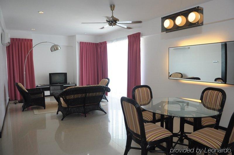 Likas Square Apartment Hotel Kota Kinabalu Exteriör bild