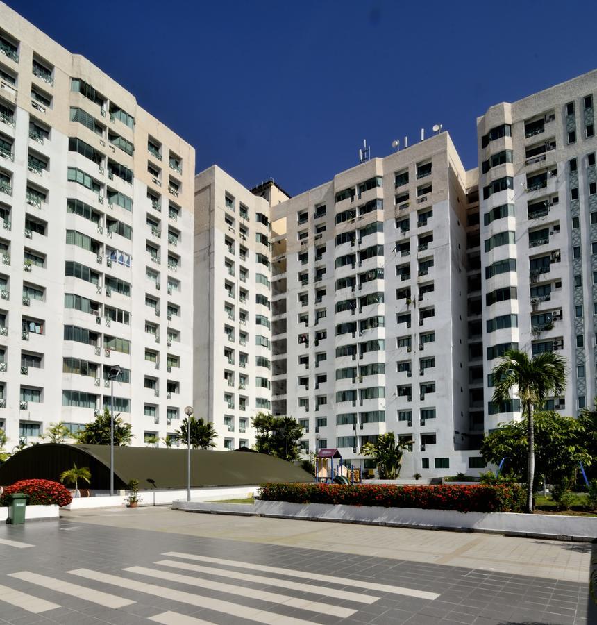 Likas Square Apartment Hotel Kota Kinabalu Exteriör bild
